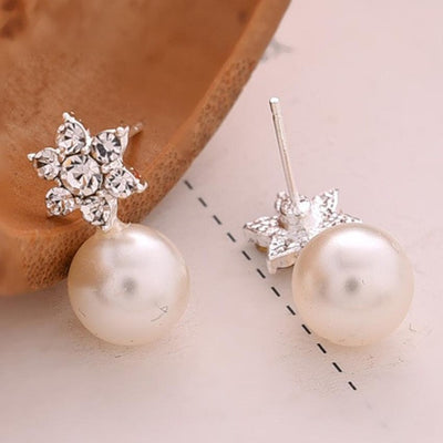 Women Charm Jewelry Pair Snowflake Crystal Stud Earring Women Elegant Crystal Rhinestone Pearl Ear Stud Earrings #30