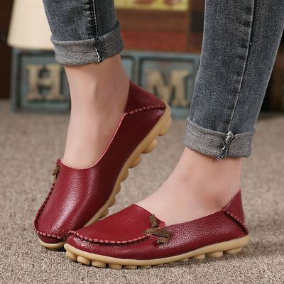 Merkmak Large Size Leather Women Shoes Flats Mother Shoes Girls Lace-up Fashion Casual Shoes Comfortable Breathable Women Flats