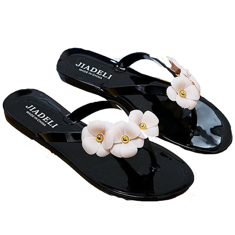 Summer female Korean version of the word drag sand beach flat sandals fashion